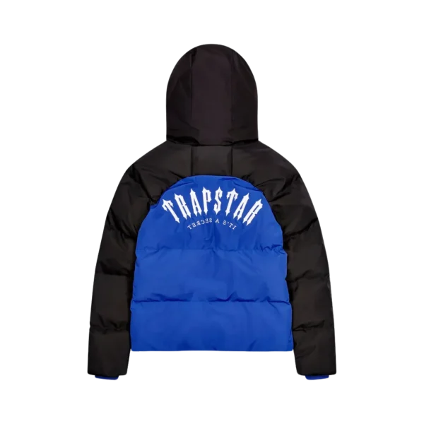 decoded-arch-puffer-black-blue-4324