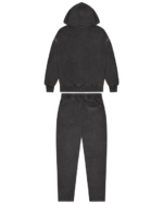 latest-irongate-rivet-2-0-tracksuit-black-1