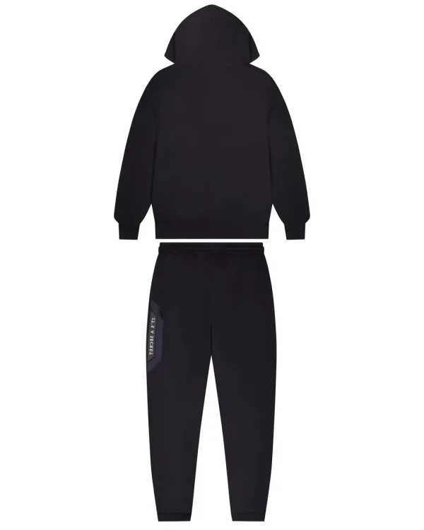 trapstar-decoded-panel-black-tracksuit-1