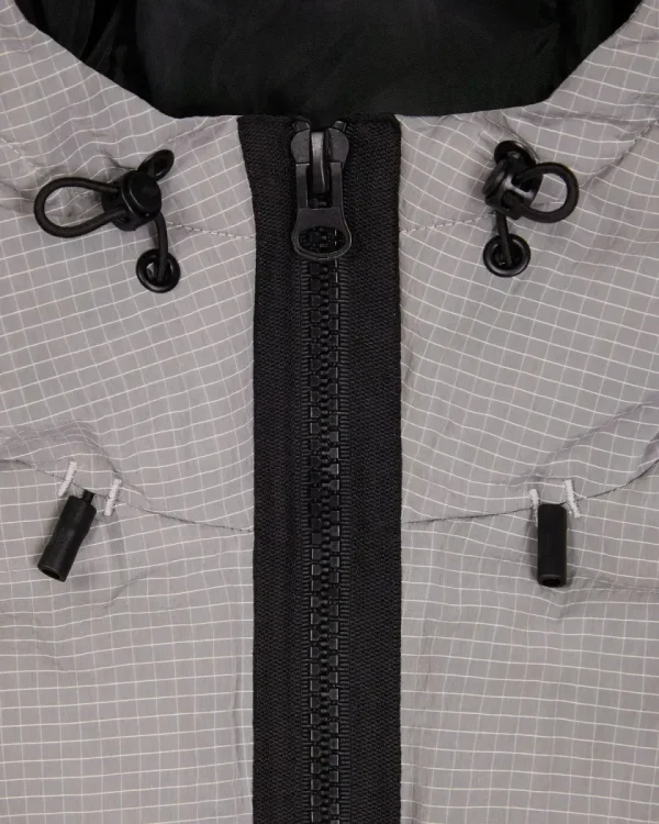 trapstar-hyperdrive-grey-puffer-jacket-2