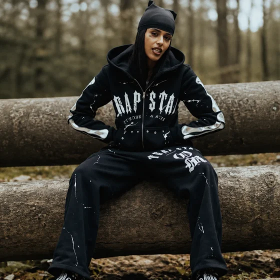 TRACKSUIT